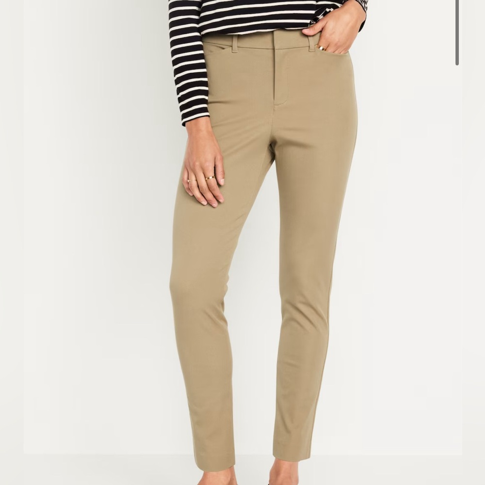 High Rise Khaki Pixie Skinny NWT